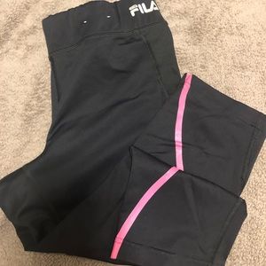 Black FILA Capri leggings size Medium